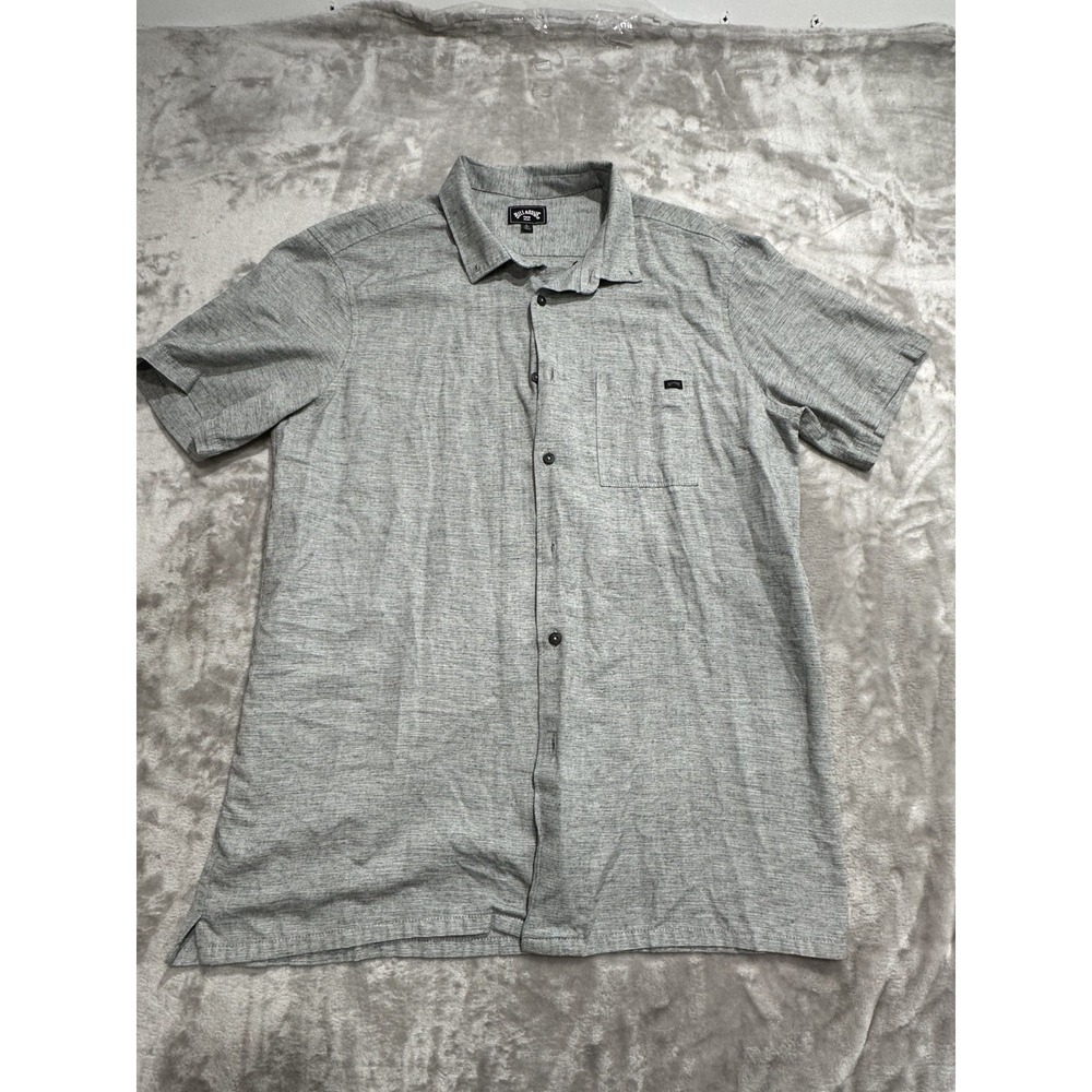 Billabong Button Up Shirt Men's Size Large Gray Short Sleeve Relaxed Fit EUC